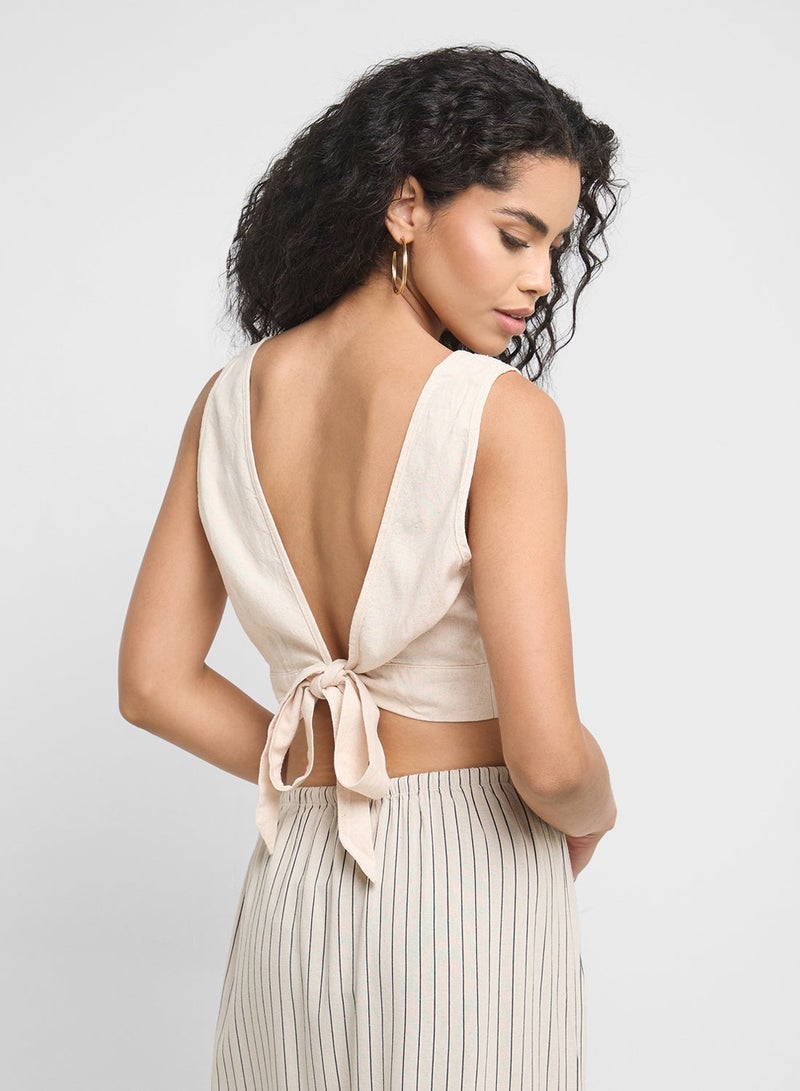 فيرو مودا بلوزة قصيرة بياقة على شكل حرف - Image 2